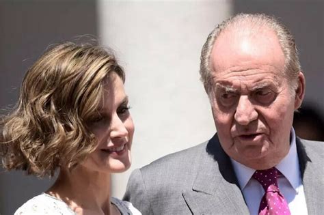 El Rey Juan Carlos Carga Contra La Reina Letizia La Acusa De Boicotear