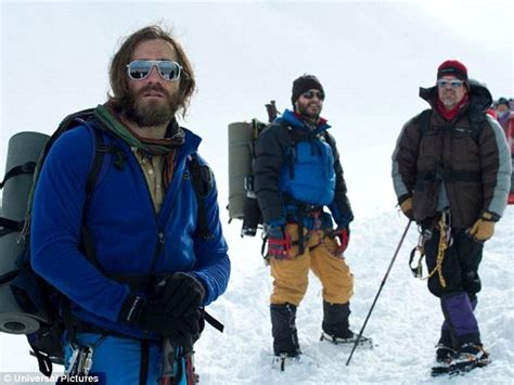 Bikini Clad Robin Wright And Her Lookalike Daughter Dylan Penn Soak Up The Sun And Surf On