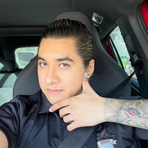 Ya Me Ba Varias Veces Y No Se Me Quita Lo Gay Gaythreads