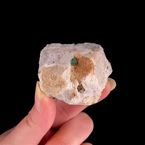 Variscite Fine Color On Chalcedony Ribeirao Cascalheira Mato