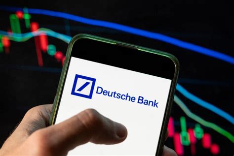 Deutsche Bank Azioni E Bond Sotto Attacco Sos Mercati Borse It