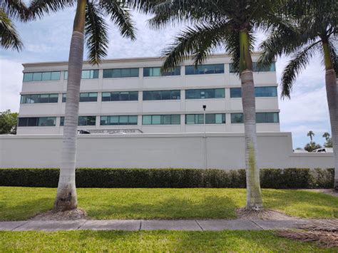 Manatee Diagnostic Center - Riverside