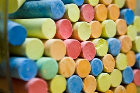 diy chalk paint learn   refinish furniture