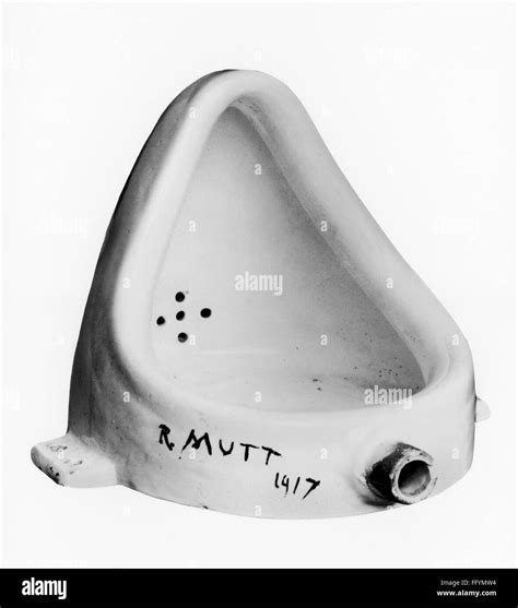 Fountain Duchamp Black And White Stock Photos And Images Alamy