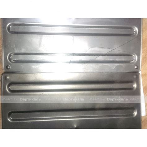 Тактильная стальная плитка, монтаж на саморезы, производство Вертикаль.