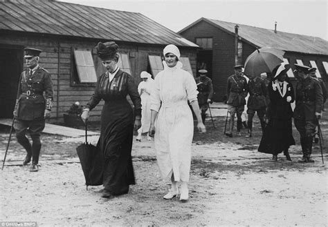 People and Places: TRIALS OF TRENCH LIFE IN WWI: A LEGACY OF ROYAL ...