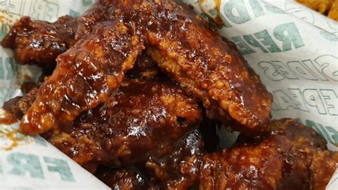 What Is The Best Wingstop Flavor All Chicken Wing Flavors Ranked Worst To Best Dexerto