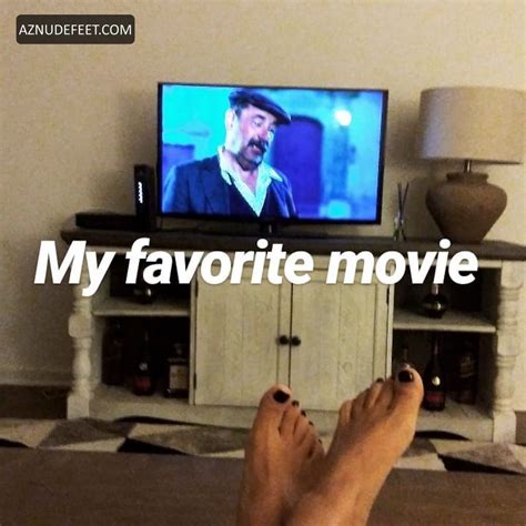 LISA RODRÍGUEZ Feet - AZNudeFeet