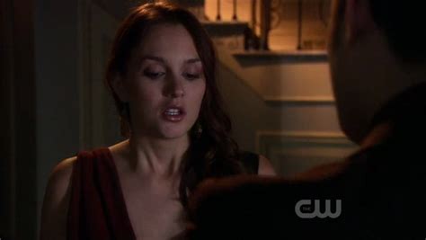 CB Piano Sex Scene In 4x07 War At The Roses Blair Chuck Image
