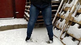 I LOVE GOING OUTDOORS IN THE NUDE WHEN I FIRST WAKE UP TO PISS AND SHOW MY ASSHOLE TO THE WORLD