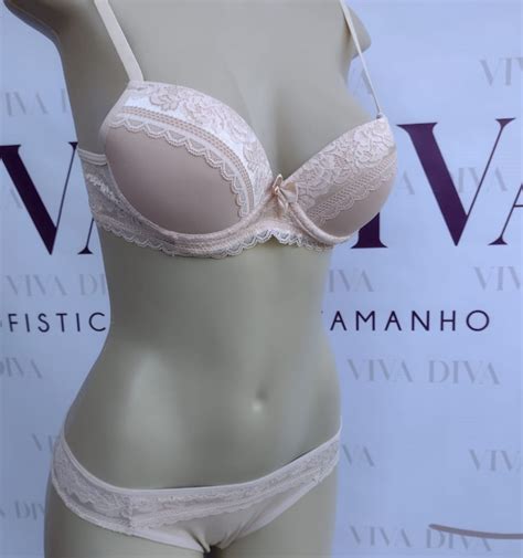 Lingerie conjunto de sutiã e calcinha tanga renda bege Viva Diva Lingeries