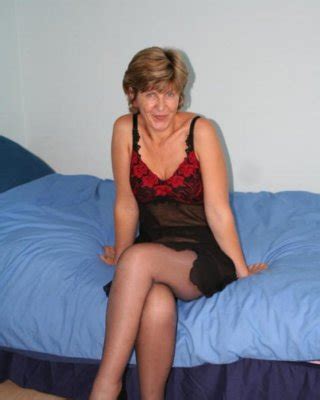 Satin Slips And Petticoat Porn Pictures Xxx Photos Sex Images Pictoa