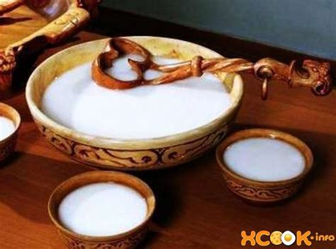 Шубат - описание продукта с фото, польза напитка из верблюжьего молока