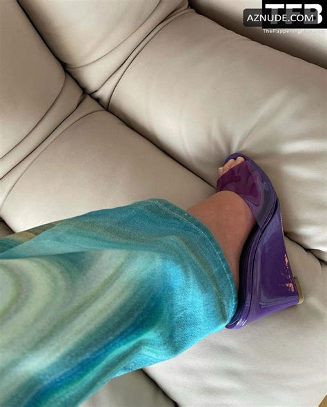 Emili Sindlev Sexy Showing Off Her Hot Legs And Feet Photos Collection From Social Media Aznude