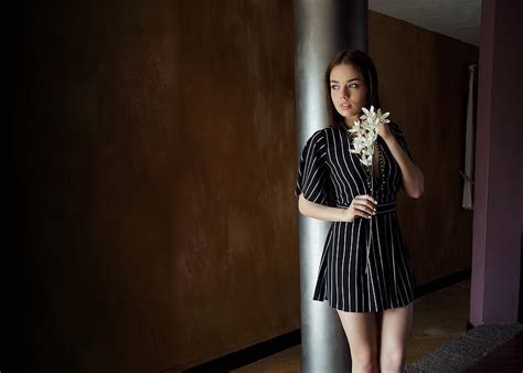 Daydreaming With Passion Cute Model Keira Blue Brunette HD