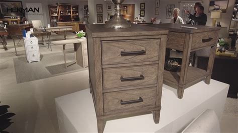 25804 Chairside Chest Hekman