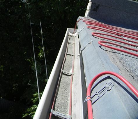 крепление греющего кабеля на мягкой кровле