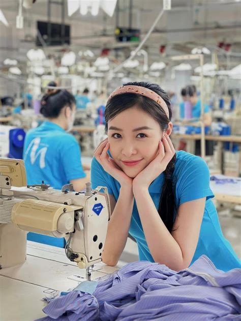 Hot girl xưởng may thích đâm bị thóc chọc bị gạo Nhan sắc trong veo lại quyến rũ không ngờ đã