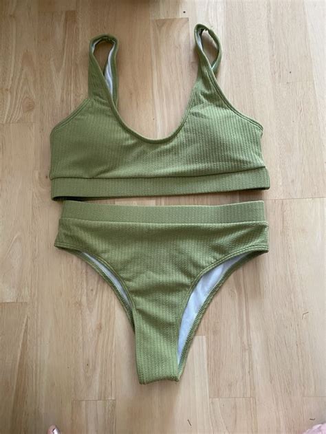 Grüner Bikini Set Gr S perfekt für den Sommer Neu und originalverpackt in Basel für CHF
