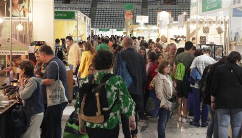 El Sector Ecol Gico Exhibe M Sculo En Biocultura Bcn Alimentaci N