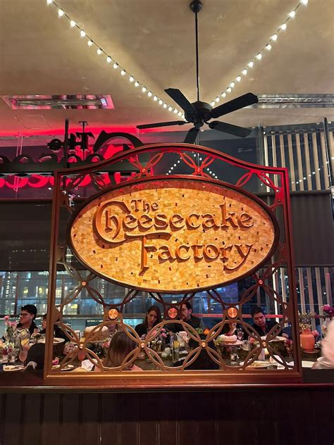 Abre The Cheesecake Factory En M Tikah Con Una Gran Causa