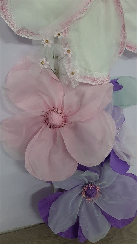 Большой цветок