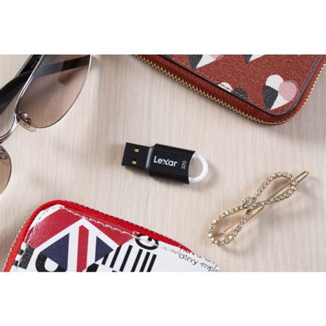 Lexar JumpDrive V40 USB Flash Drive Incredible Connection