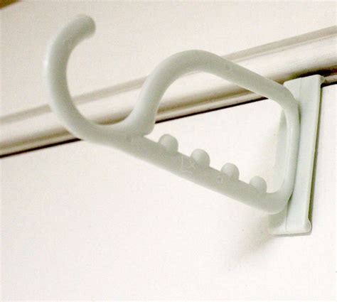 Dependable Industries Over The Door 7in Plastic Hanger Hook Set ‚Äì 2