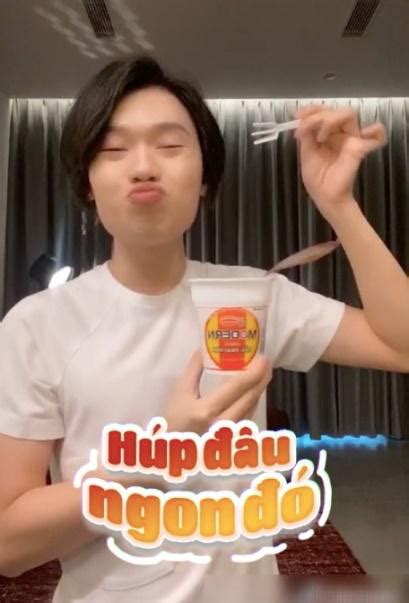 Hàng loạt hot TikToker bất chấp Tết cận kề đu trend gọi thần mì ly theo Quang Trung Duy Khánh