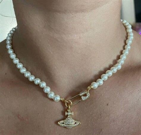 New In Box Vivienne Westwood Gold Lucrece Pearl Pin Necklace Etsy In