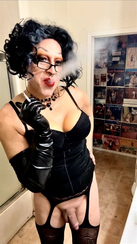 A Rare Non Blonde Moment 9 Nude Pics XHamster