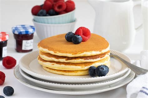 Hot Cakes Esponjosos Receta Del Popular Desayuno Americano