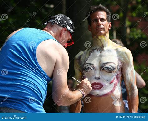 Artists Paint Fully Nude Models Of All Shapes And Sizes During Th NYC Body Painting Day