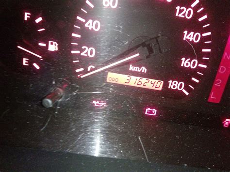 Замена масла ликви молибден — Toyota Mark II (100), 2,5 л, 1999 года ...