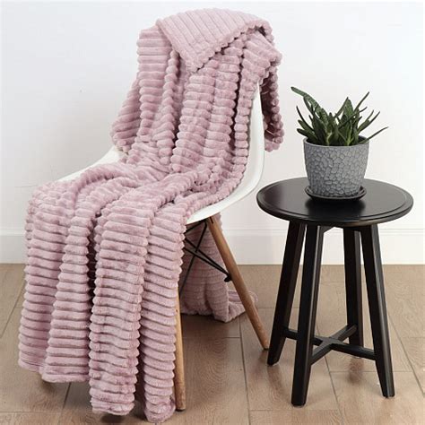 Пледы - купить в Воронеже плед недорого - интернет-магазин Порядок.ру