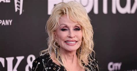 Dolly Parton Announces Broadway Musical Based On Her Life United