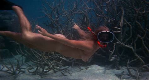 Naked Girls Drowning In The Sea 56 Photos Porn Photo