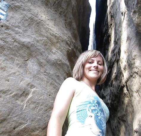 Blonde Milf On Vacation With Husband Porn Pictures Xxx Photos Sex Images Pictoa