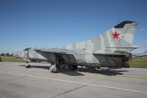 Mig 23