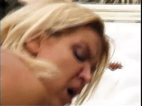 Dru Barrymore Gangbang Porn Videos XHamster