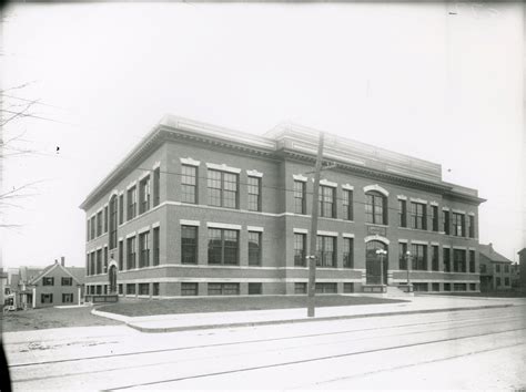 Brickett School · Lynn Public Library, Lynn, Mass. · NOBLE Digital Heritage