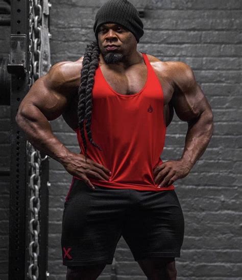 The Stig On Twitter If This Guy Tapped Your Girls Ass In Front Of You What Would You Do