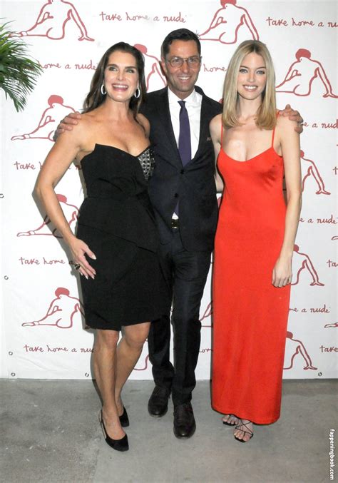 Martha Hunt Nude OnlyFans Leaks Fappening Page FappeningBook