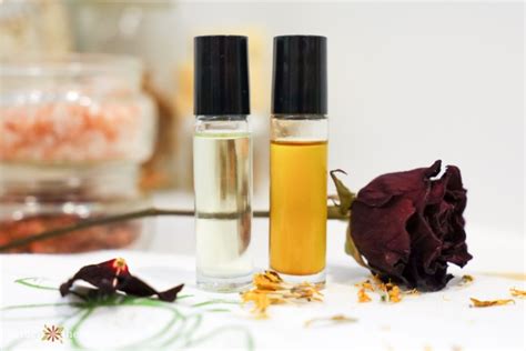 Make Your Own Natural Perfume Blend—Romantic and Fresh Recipes ...