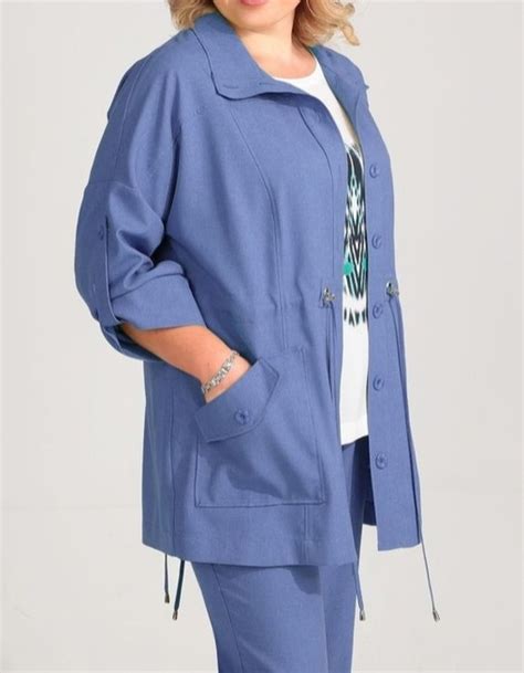 Скачать выкройку Ветровка женская (44-60 росс) №102428 в PDF бесплатно