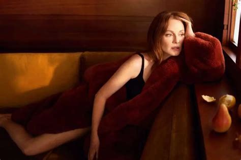 50 Julianne Moore Hot And Sexy Bikini Pictures Inbloon