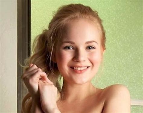 Nude Female Sexy Art Model Naked Topless Breasts Butt One Etsy