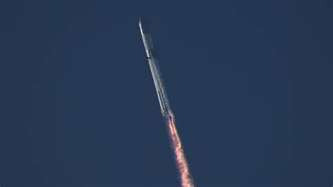 Spacex重型火箭「星艦」試射 升空約四分鐘後爆炸 新浪香港