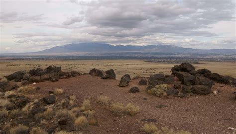 Volcanoes, Petroglyph National Monument – TakeMyTrip.com