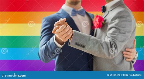 Chiuda Su Del Dancing Gay Maschio Felice Delle Coppie Immagine Stock Immagine Di Omosessuale